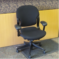 Herman Miller Black Adjustable Task Chair Adj. Arms